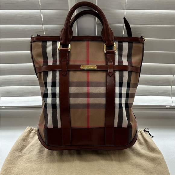 Burberry Beige/Tan House Check Canvas and Leather Tote - Picture 5 of 8